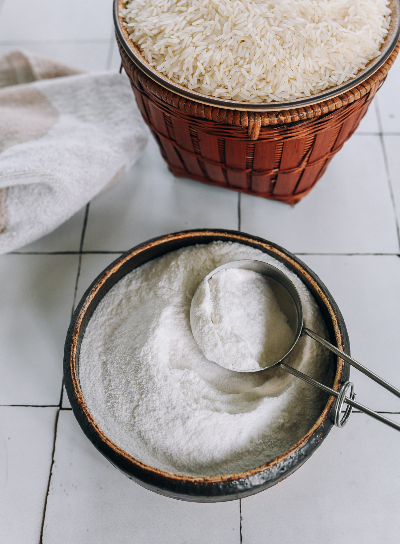 Making rice flour